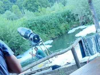 Inspektori istražuju slučaj zagađivanja rijeke Ukrine na 'pjena partiju' (FOTO/VIDEO)
