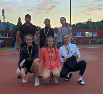 Nove medalje za Atletski klub Leotar