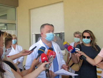 Максимовић: Пет пацијената животно угрожено, ускоро нова ковид болница