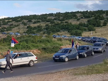 Velika bokeljska auto-litija danas kreće iz Budve