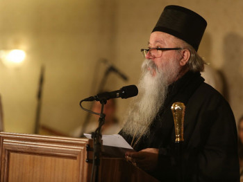 Митрополит Хризостом служи у манастиру Соколица