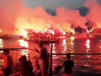 Величанствена бакљада за одбрану светиња (ВИДЕО)