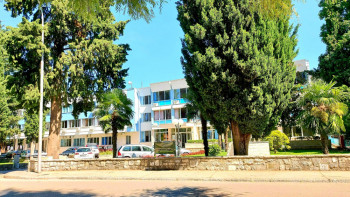 HET nabavlja školski pribor za djecu nezaposlenih ratnih vojnih invalida