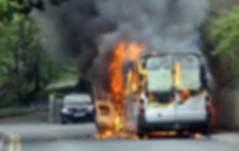 Trebinjcu zapaljen automobil?