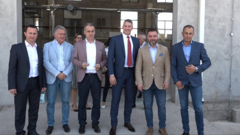 Ministar Košarac u posjeti kompaniji „Dineko“