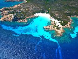 Italija: Djeca pokrenula kampanju da kupe rajsko ostrvo