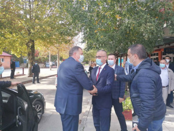 Додик: У плану соларна електрана и значајна подршка општини Љубиње