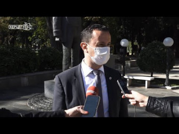 Polaganjem cvijeća na pjesnikov grob i spomenik počele „Dučićeve večeri poezije“ 