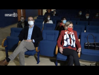 Измијењени наставни програми за унапређење практичне наставе (ВИДЕО)