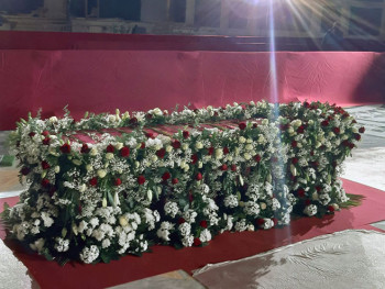 Kovčeg sa tijelom patrijarha Irineja stigao u Hram na Vračaru (VIDEO)