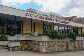 Više od 200 učenika u Trebinju u izolaziji – Čeka se odluka o povratku u školske klupe