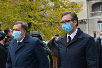Dodik sa Vučićem o epidemiološkoj situaciji