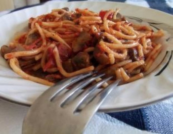 Посне шпагете са шампињонима