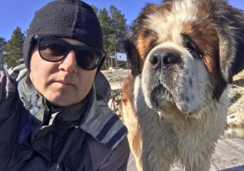 ПРИЧА ИЗ ГАЦКА ГАНУЋЕ И НАЈТВРЂА СРЦА: Послије десет дана трагања Ђорђе НАШАО СВОГ ПСА на залеђеном планинском врху 