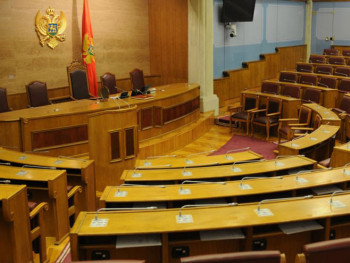 Скупштина Црне Горе усвојила измјене Закона о слободи вјероисповијести