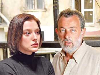 Poznati učitelj glume priveden zbog optužbi za silovanje