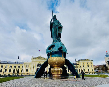 Откривен споменик Стефану Немањи у Београду