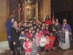 Причешће ученика основне школе и дјеце из обданишта у Чајничу