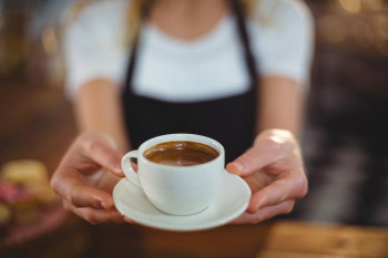 Када је најбоље попити прву јутарњу кафу?
