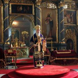 Патријарх Иринеј: Да се мир врати свуда одакле је протеран