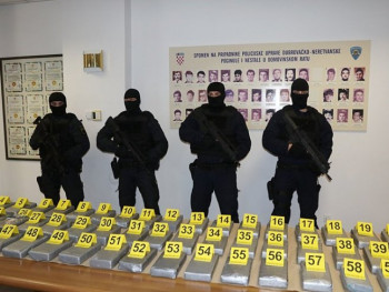 Дубровник: Кријумчарили дрогу у контејнеру са бананама