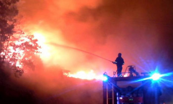 У пожару изгорјела породична кућа у Невесињу