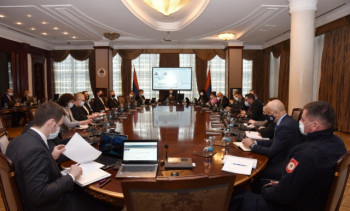 Nove mjere u Srpskoj; Maksimalan broj osoba na javnim okupljanjima smanjen na 30 