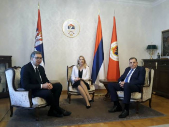 Cvijanović i Dodik sa Vučićem u Palati Republike