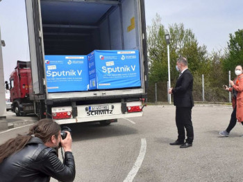 У Српску стигле руске вакцине