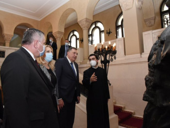 Patrijarh Porfirije čestitao Vaskrs rukovodstvu i građanima Srpske