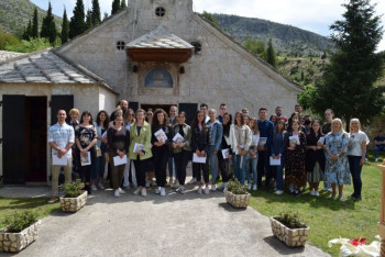 Prosvjetinu stipendiju ''Vladimir Ćorović''dobilo 97 učenika i studenata iz Hercegovine