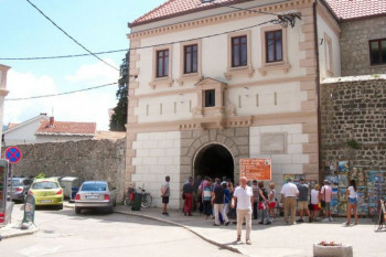 Vaučeri slamka spasa za ljetnu sezonu