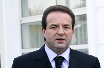 OBUSTAVLJENA ISTRAGA Bogoljub Karić može slobodno u Srbiju