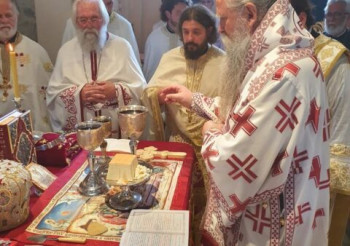 Изабрани Митрополит Јоаникије богослужио у Херцег Новом