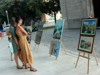 Изложба радова ликовних умјетника источне Херцеговине