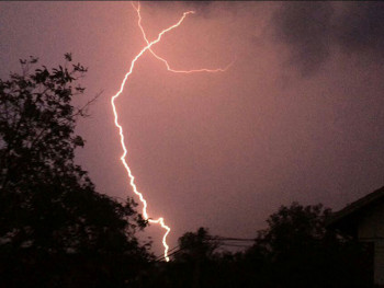 Indija: Od groma poginulo 11 mladih, snimali selfi na vrhu kule