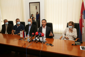 Ćurić: Čas se bore za Leotar, čas su protiv njega – sve je urađeno po zakonu!