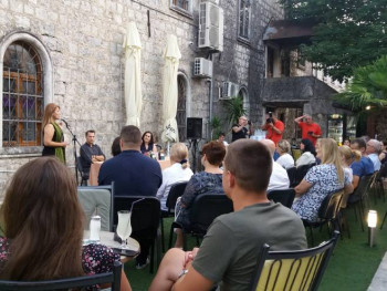 Промовисан роман''Химерина крв - роман о Дучићу''