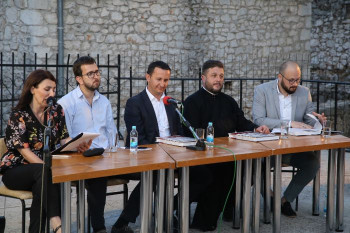 Представљена МОНОГРАФИЈА „ТРЕБИЊЕ - МОЈ ГРАД“: Књига коју ће сваки Требињац пожељети да има