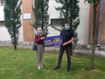 Humanitarni tiket: Mozzart obradovao udruženja iz Kozarske Dubice i Ljubinja