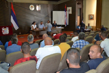 Подстицаји за 300 невесињских пољопривредника