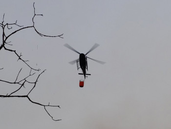 У току гашење пожара у Билећи, обављена и два медицинска транспорта
