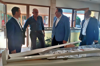 Dodik u Trebinju: Sastanak sa gradonačelnikom, posjeta maslinjaku Vukoje i „Butreks ribarstvu“