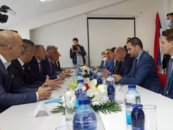 Brnabić u Nevesinju: Srbija će uvijek biti tu