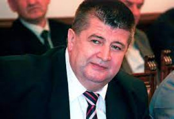 VUČUREVIĆ: PDP U DOSLUHU SA MEĐUNARODNOM FINANSIJSKOH MAFIJOM – OPRALI DESETINE MILIONA KM