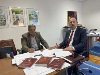 Признање за вишедеценијски рад