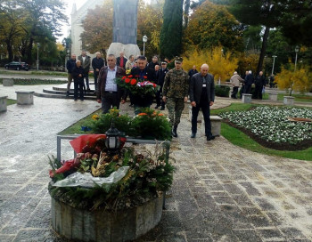 Митровдан у Требињу: Помен и цвијеће за погинуле саборце (ФОТО)