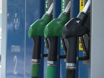 Vlada Mađarske ograničila cijenu goriva