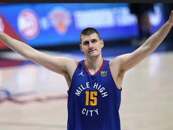 Jokićev sjajan povratak na teren, nadigrao Bogdanovića (VIDEO)