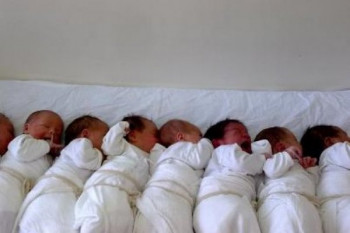 Српска богатија за 24 бебе
